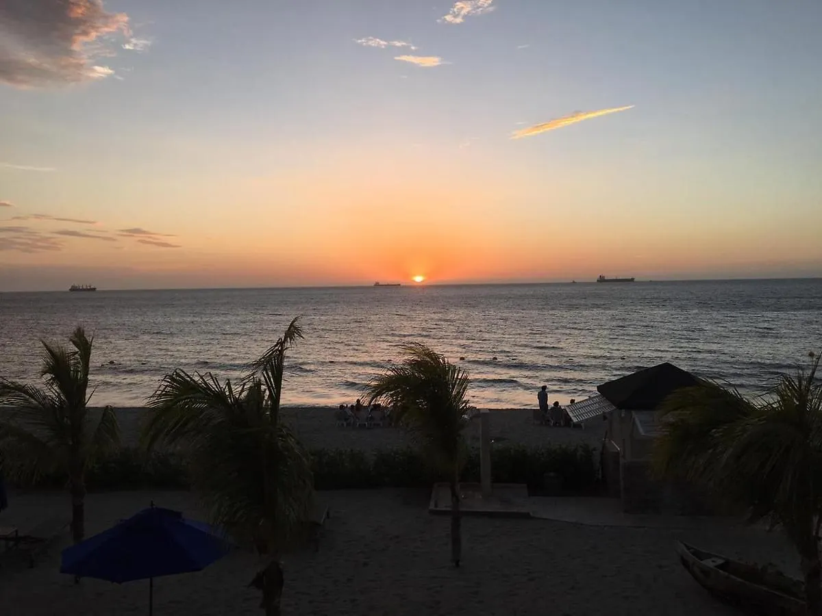 Hermoso Apto Cerca A La Playa Bello Horizonte Santa Marta  Colombia
